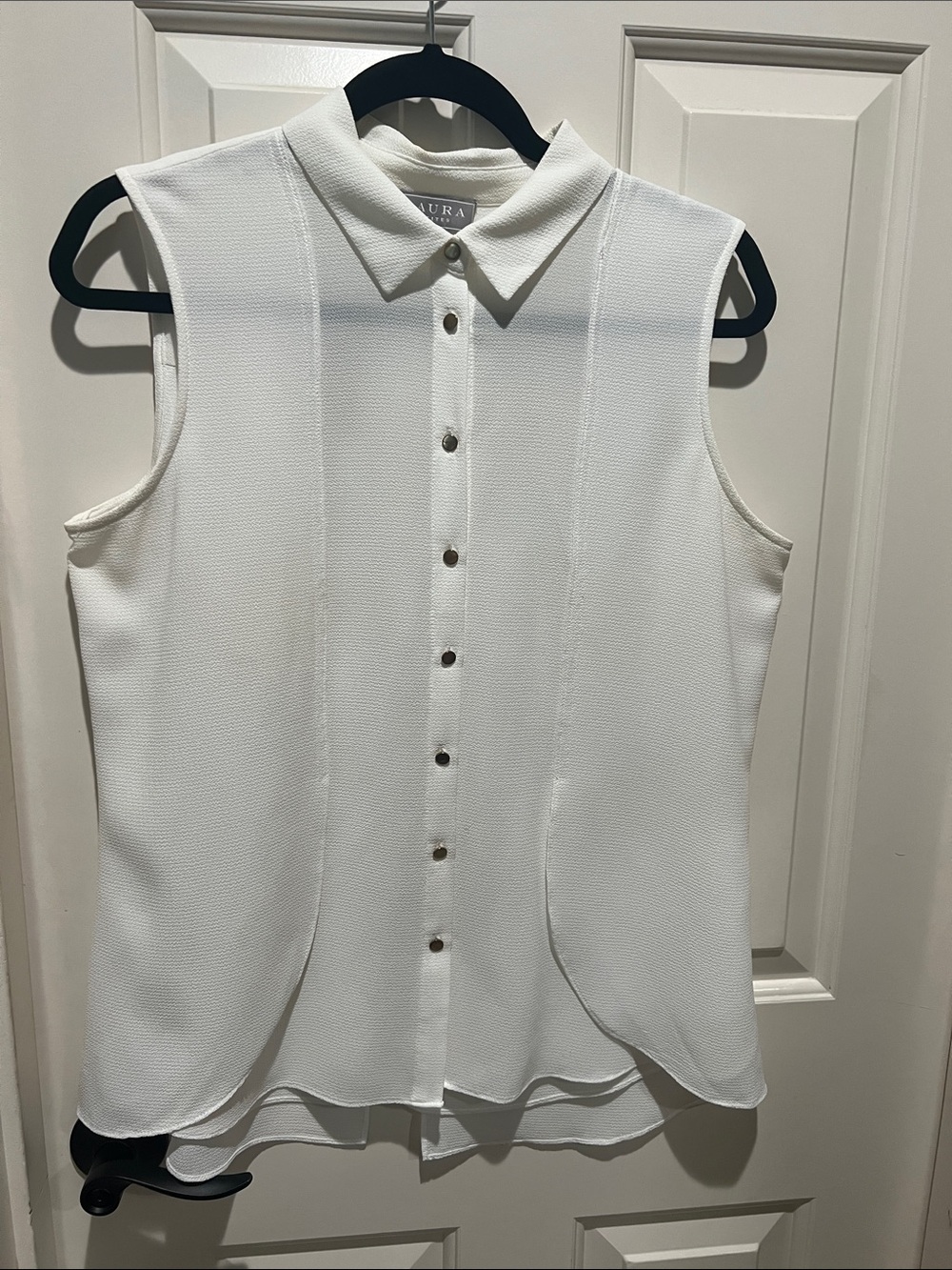 Laura Petites White Crepe Cape Split Back Sleeveless Blouse 6